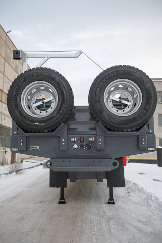 Среднерамный полуприцеп-тяжеловоз САВ 93182R (543136) г/п 40 тн, 2 оси; механические трапы