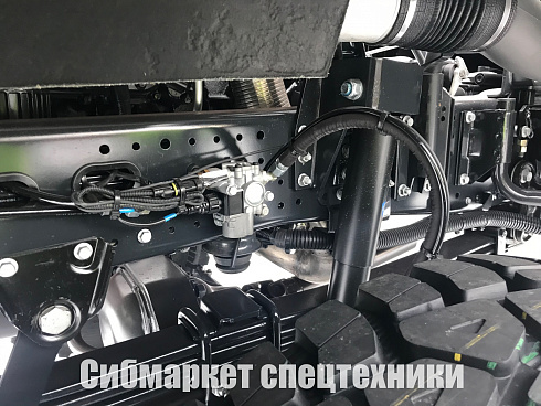 Cортиментовоз IVECO-AMT 633920-AD 